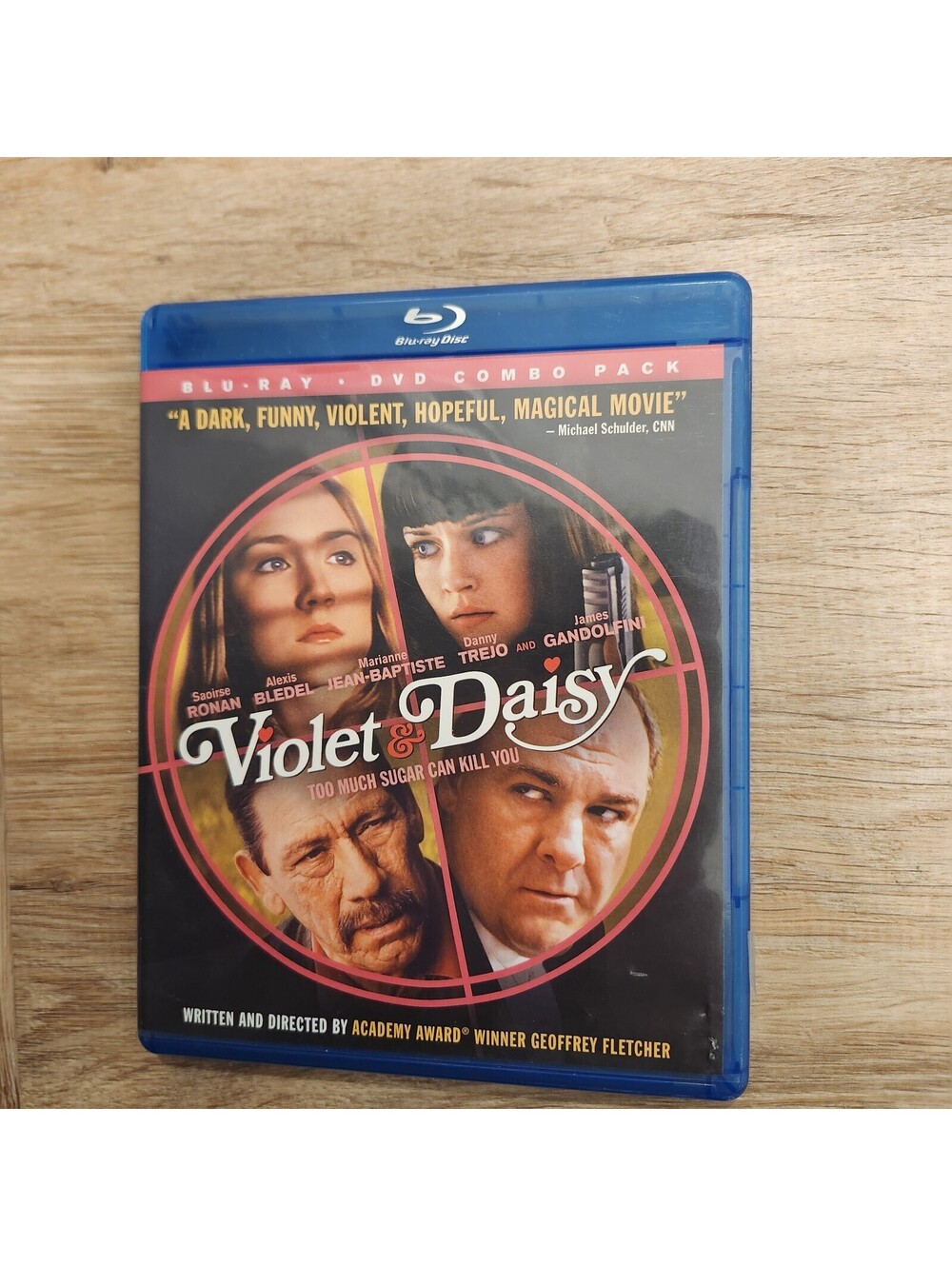 Violet & Daisy (Blu-ray + DVD, 2013) Danny Trejo, James Gandolfini LIKE NEW
